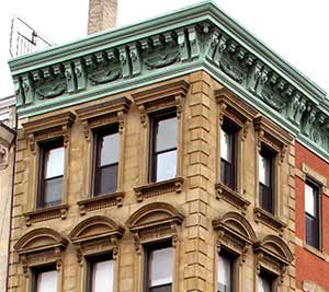 Italian Renaissance bank building, 215 Bowery (1872) photo by D. Mulkins