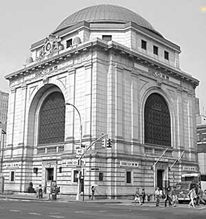 The Beaux-Arts bank @ 58 Bowery (1922) photo by Sally Young